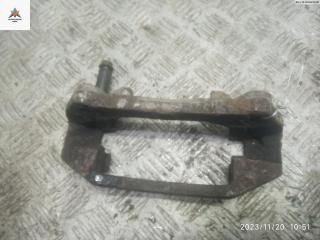 скоба суппорта Mercedes-Benz Vito-1 W638 2002, 2.2 л., дизель, АКПП, синий, микроавтобус