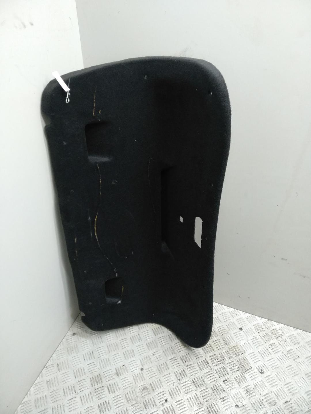 обшивка крышки багажника Volkswagen Bora 2003, 1.6 л., бензин, МКПП, серый, седан, 1J5867605D