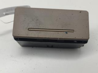 пепельница Audi A6 4B/C5 2000, 2.4 л., бензин, МКПП, серый, седан, 4B0857406