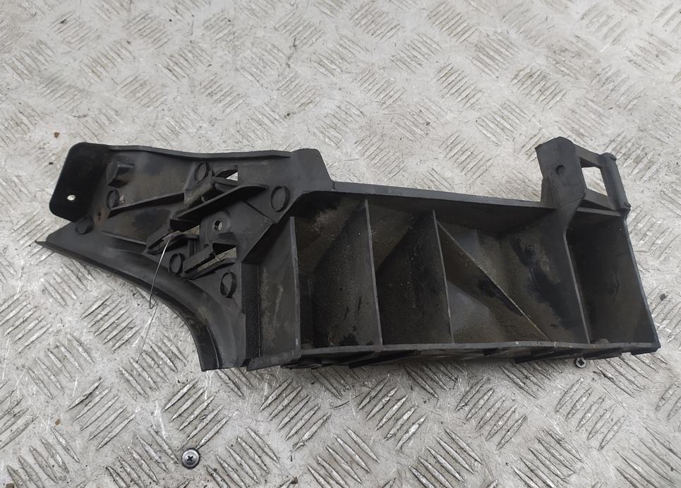 кронштейн заднего бампера Volkswagen Polo 2002, 1.2 л., бензин, МКПП, серый, хетчбэк 3 дв.