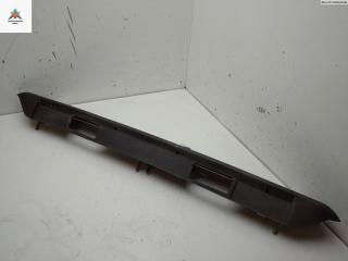 накладка подсветки номера Nissan Interstar 1 поколение 2005, 2.5 л., дизель, МКПП, белый, микроавтобус, 7700352127