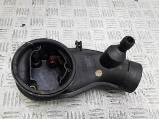 воздуховод Volkswagen Golf-3 1993, 1.6 л., бензин, МКПП, красный, хетчбэк 5 дв., 032129654