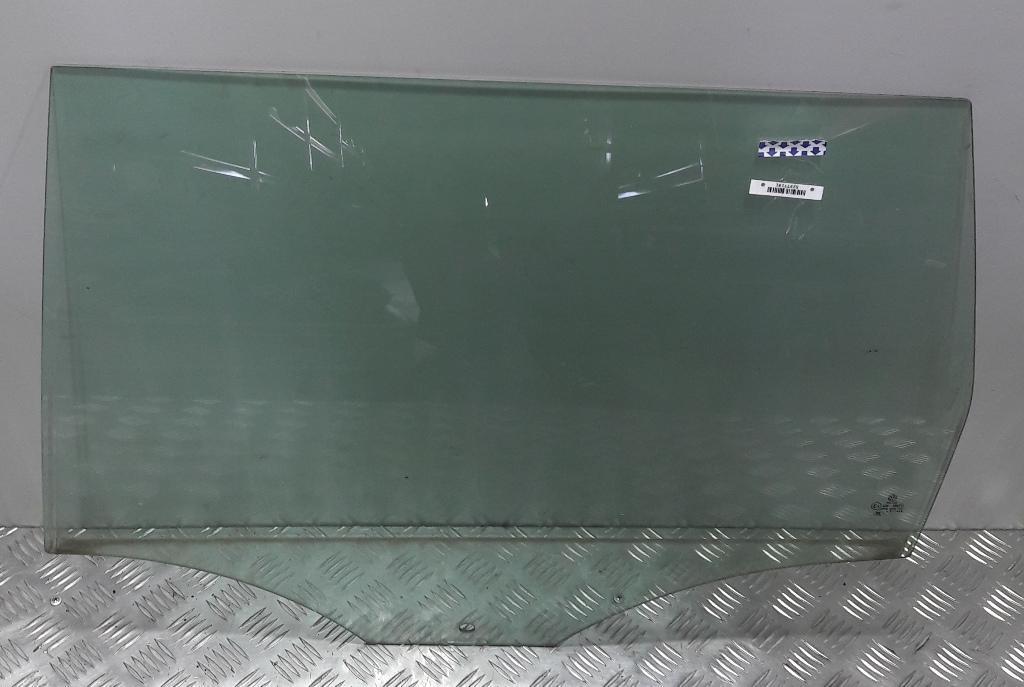 стекло двери задней левой Volkswagen Passat B6 2005, 1.9 л., дизель, МКПП, синий, универсал, AS2