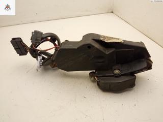 замок двери передней левой Volvo 850 1 поколение [рестайлинг] 1996, 2.5 л., дизель, МКПП, белый, универсал, 9152535