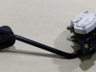 педаль Volvo XC90 1 поколение 2003, 2.4 л., дизель, АКПП, жёлтый, внедорожник 5 дв., 30666658