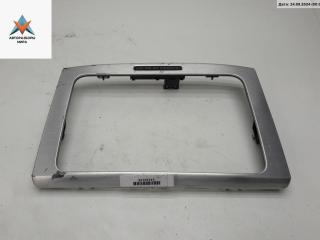 накладка на торпедо (консоль) Volkswagen Passat B6 2005, 2.0 л., бензин, МКПП, чёрный, универсал, 3C0858069P