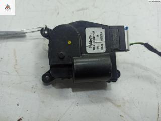 моторчик заслонки печки Ford Transit Custom 1 поколение 2015, 2.2 л., дизель, МКПП, белый, микроавтобус, AV6N19B634AA