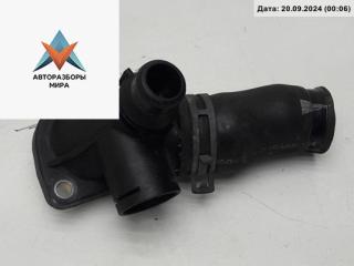 фланец (тройник) системы охлаждения Volkswagen Passat B5 1999, 1.6 л., бензин, МКПП, красный, универсал, ANA