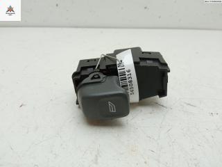 кнопка стеклоподъемника заднего правого Volvo S40 1 поколение [рестайлинг] 2001, 1.8 л., бензин, МКПП, зелёный, универсал, 30889759