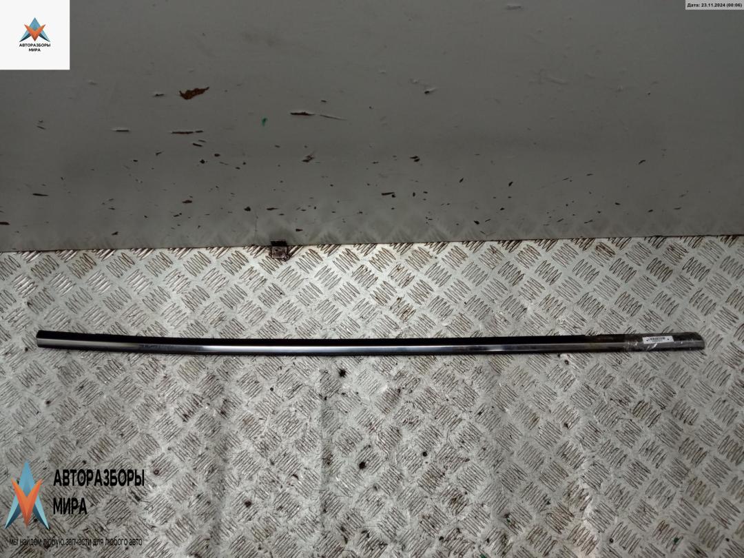 Молдинг стекла двери задней левой наружный Fiat Bravo 2 поколение 2008, 1.6 л., дизель, МКПП, чёрный, хетчбэк 5 дв. - фото №1