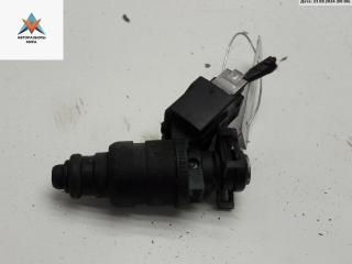 форсунка Volkswagen Golf 4 поколение 1999, 1.6 л., бензин, МКПП, чёрный, хетчбэк 3 дв., 037906031AA