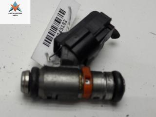 форсунка Volkswagen Golf 4 поколение 2001, 1.4 л., бензин, МКПП, синий, универсал, 036031C