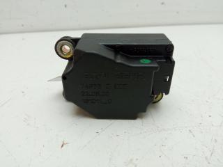 моторчик заслонки печки Volvo V70 2 поколение 2001, 2.4 л., бензин, АКПП, чёрный, универсал, 191011