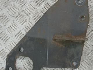 кронштейн (крепление) Mercedes-Benz Atego 1 поколение 2005, 6.4 л., дизель, АКПП, чёрный, 9733100153