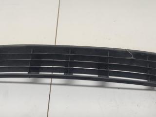заглушка (решетка) в бампер Audi A4 B5 1997, 2.4 л., бензин, МКПП, синий, универсал, 8D0807683
