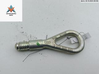 крюк буксировочный Audi A4 B7 2007, 2.0 л., дизель, МКПП, чёрный, универсал, 8E0805616C