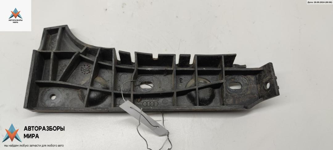 кронштейн переднего бампера Audi A6 4B/C5 1999, 2.4 л., бензин, АКПП, синий, седан, 4B0807283B - фото №1