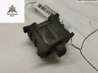 кронштейн радиатора Audi A4 B5 1997, 2.8 л., бензин, АКПП, зелёный, универсал