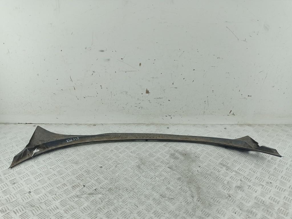 дождевик SEAT Toledo 2004, 2.0 л., дизель, МКПП, чёрный, хетчбэк 5 дв., 5P0853185C