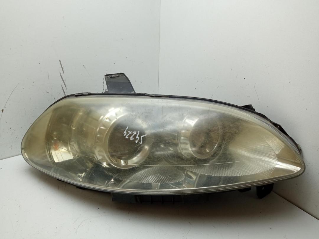 фара правая Fiat Croma 2 поколение 2005, 2.4 л., дизель, АКПП, чёрный, хетчбэк 5 дв., 51733564 - фото №1
