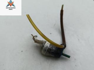 насос (моторчик) омывателя стекла Volkswagen Passat B3 1990, красный, универсал