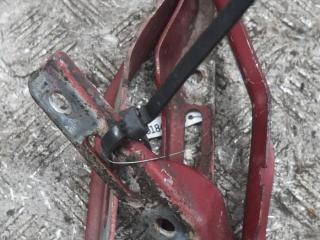 петля капота левая SEAT Cordoba 2 поколение 1999, красный, универсал, 6K08233016K0823302