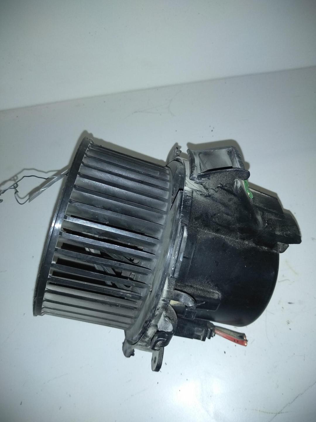 моторчик печки Nissan Interstar 2005, 2.5 л., дизель, МКПП, белый, микроавтобус
