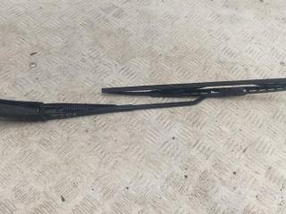 Щеткодержатель (поводок стеклоочистителя) передний Fiat Stilo 1 поколение 2001, 1.6 л., бензин, МКПП, серый, хетчбэк 3 дв.