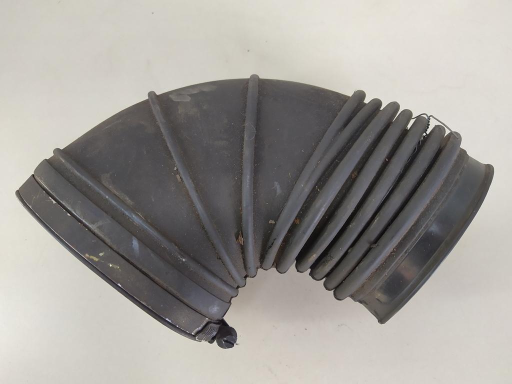гофра инжектора BMW 7 E32 1989, 3.0 л., бензин, МКПП, седан, 1707767
