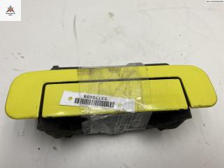 ручка наружная задняя правая Audi A4 B5 1997, 1.8 л., бензин, МКПП, жёлтый, универсал