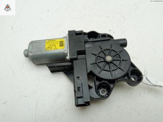 моторчик стеклоподъемника передний правый Volvo V70 3 поколение 2007, 2.4 л., дизель, АКПП, синий, универсал, 970714