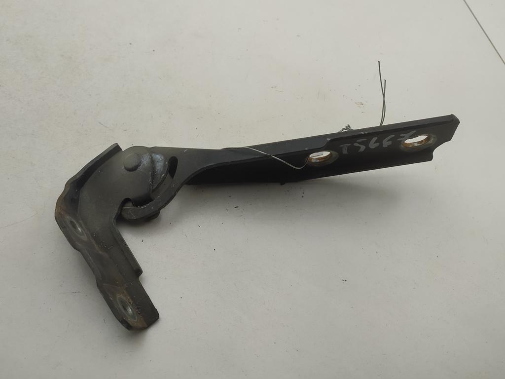 петля капота правая Audi A3 8P 2004, чёрный, хетчбэк 3 дв., 8P0823302
