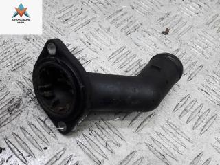 корпус термостата Volkswagen Golf 4 поколение 2002, 1.9 л., дизель, МКПП, чёрный, хетчбэк 5 дв., 038121121D