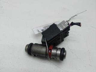 форсунка Volkswagen Golf-4 2000, 1.4 л., бензин, МКПП, синий, хетчбэк 5 дв., 03G031C