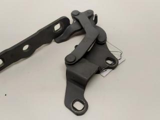 петля капота правая BMW 1 E81/E87 2005, серый, хетчбэк 5 дв.