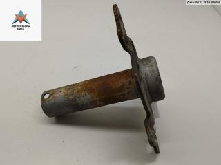 кронштейн переднего бампера Audi A3 8L 1999, 1.8 л., Ti, бензин, МКПП, серый, хетчбэк 3 дв., 8L0807134A