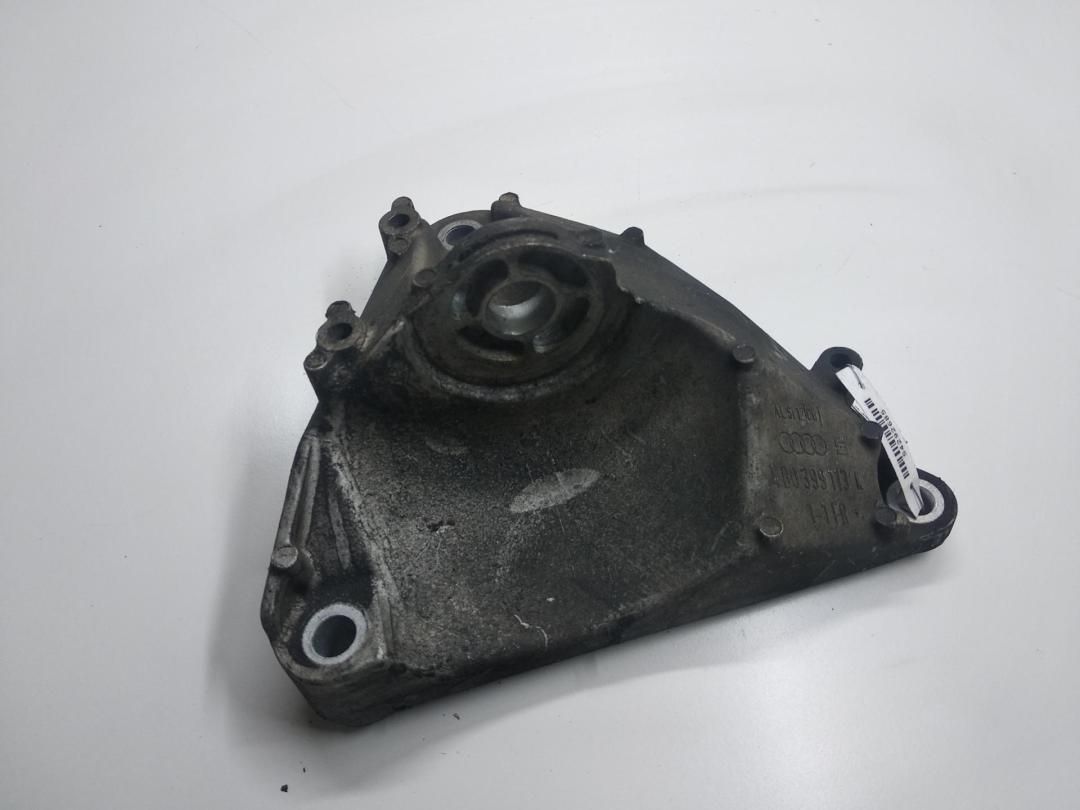 кронштейн КПП Audi A6 C5 2002, 2.4 л., бензин, АКПП, чёрный, универсал, 4B0399113K