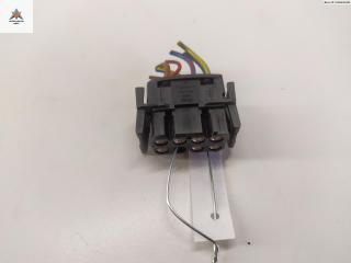 разъем (фишка) проводки BMW 3 серия E36 [рестайлинг] 1998, 1.9 л., бензин, МКПП, серый, хетчбэк 3 дв., 1378118