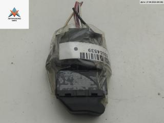 кнопка стеклоподъемника переднего правого Audi A4 B5 1997, 1.8 л., Ti, бензин, МКПП, красный, универсал, 4V0959855