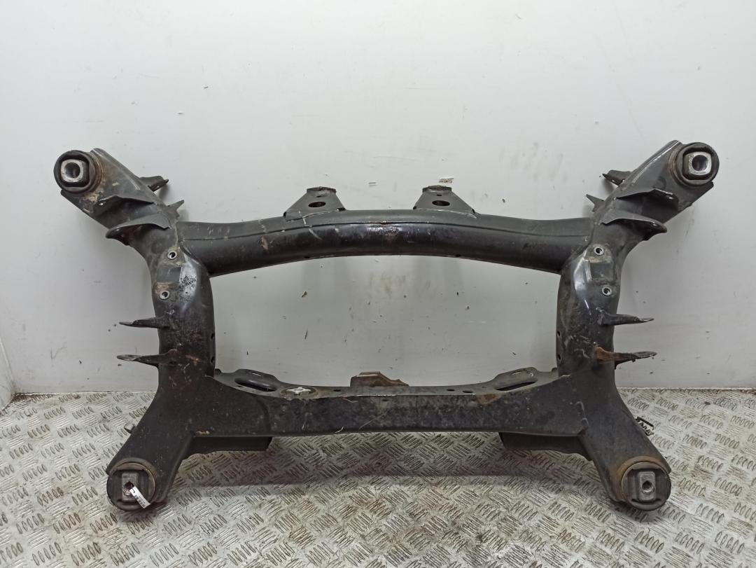 подрамник передний BMW 3 F30/F31 2013, 2.0 л., дизель, АКПП, чёрный, седан, 6792505