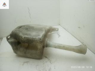 бачок омывателя Volkswagen Transporter T4 1994, 2.4 л., дизель, микроавтобус, 701955453