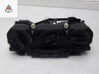 блок управления печки / климат-контроля Volkswagen Golf 5 поколение 2005, 1.9 л., дизель, МКПП, зелёный, хетчбэк 5 дв., 1K0820047JN