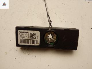 усилитель антенны Volvo V40 2 поколение 2014, 1.6 л., дизель, АКПП, синий, хетчбэк 5 дв., 31282107