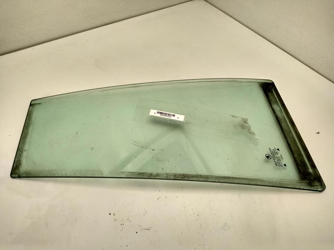 форточка задняя правая Skoda Octavia mk1 (A4 1U) 2000, 1.8 л., бензин, МКПП, зелёный, универсал, 1U9845216C
