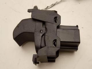 кнопка стеклоподъемника переднего правого Volvo C30 1 поколение 2007, 2.0 л., дизель, МКПП, серый, хетчбэк 3 дв., 30773214