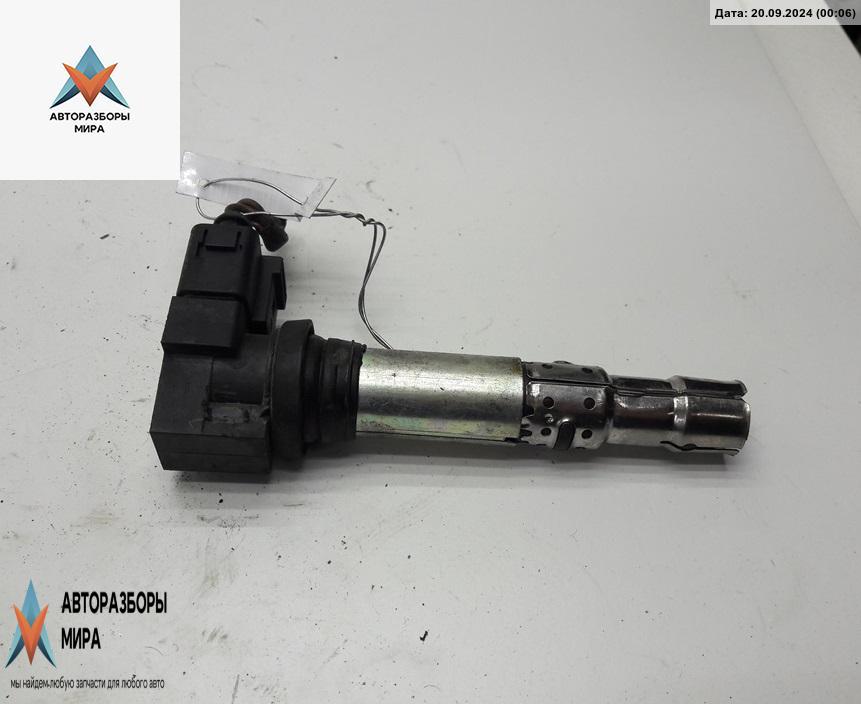 катушка зажигания Volkswagen Golf 5 поколение 2004, 1.4 л., бензин, МКПП, чёрный, хетчбэк 5 дв., 036905715 - фото №1