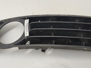 заглушка (решетка) в бампер Audi A4 B6 2004, 2.0 л., бензин, МКПП, чёрный, универсал, 8E0807682A