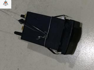 кнопка (выключатель) Audi A4 B5 [рестайлинг] 1998, 2.4 л., бензин, МКПП, синий, седан