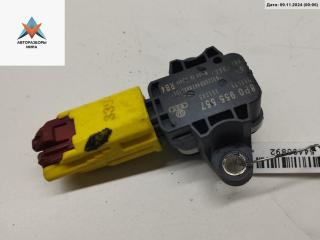 датчик AirBag Audi A4 B7 2005, 2.0 л., дизель, АКПП, чёрный, универсал, 8P0955557