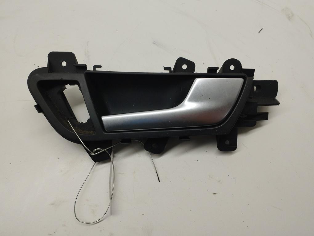 ручка внутренняя передняя правая Audi A4 B8 2008, 2.0 л., дизель, МКПП, серый, универсал, 8K0837020
